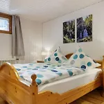 Hugenhof Διαμέρισμα *