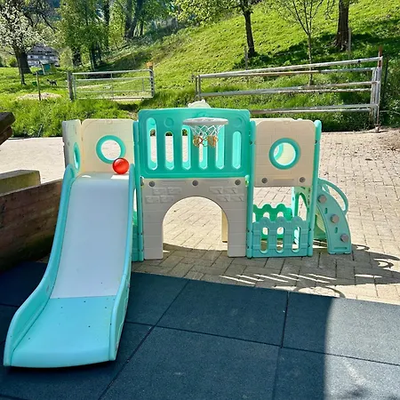 Hugenhof *